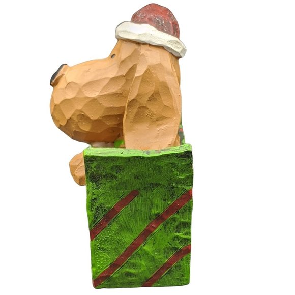 Christmas Puppy Dog wearing a Santa Hat Present From Santa Resin Xmas Figurine - Picture 8 of 8